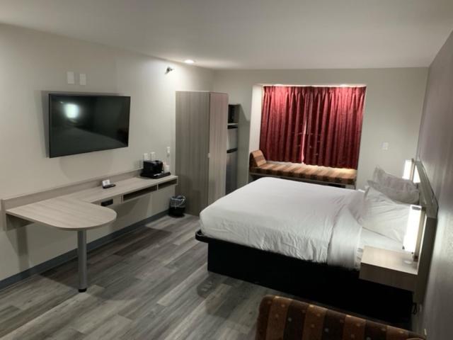 Microtel Inn And Suites Clarksville Ngoại thất bức ảnh