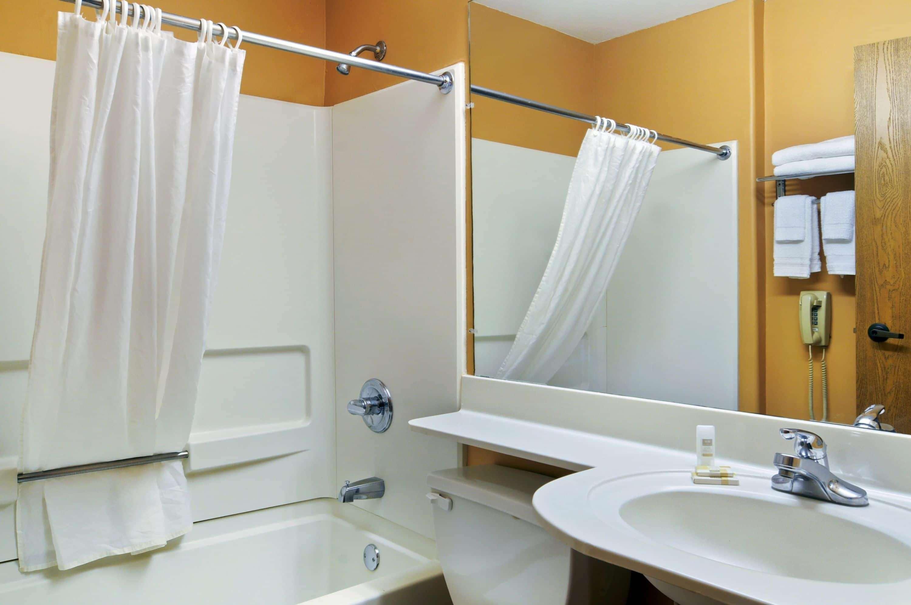 Microtel Inn And Suites Clarksville Ngoại thất bức ảnh