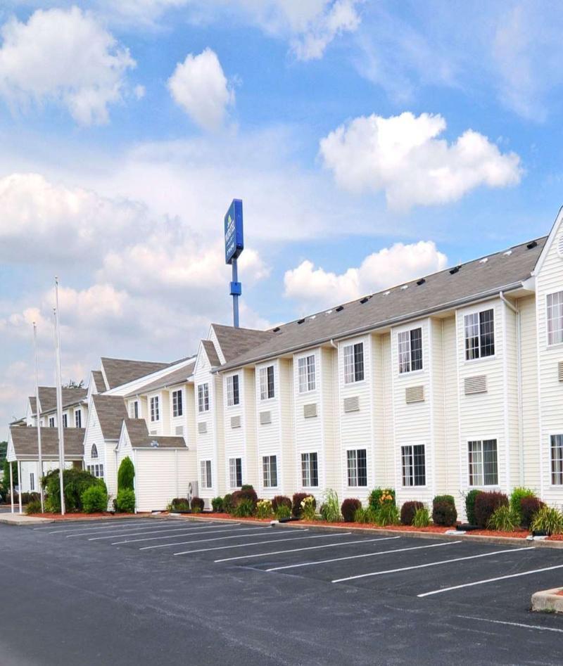 Microtel Inn And Suites Clarksville Ngoại thất bức ảnh